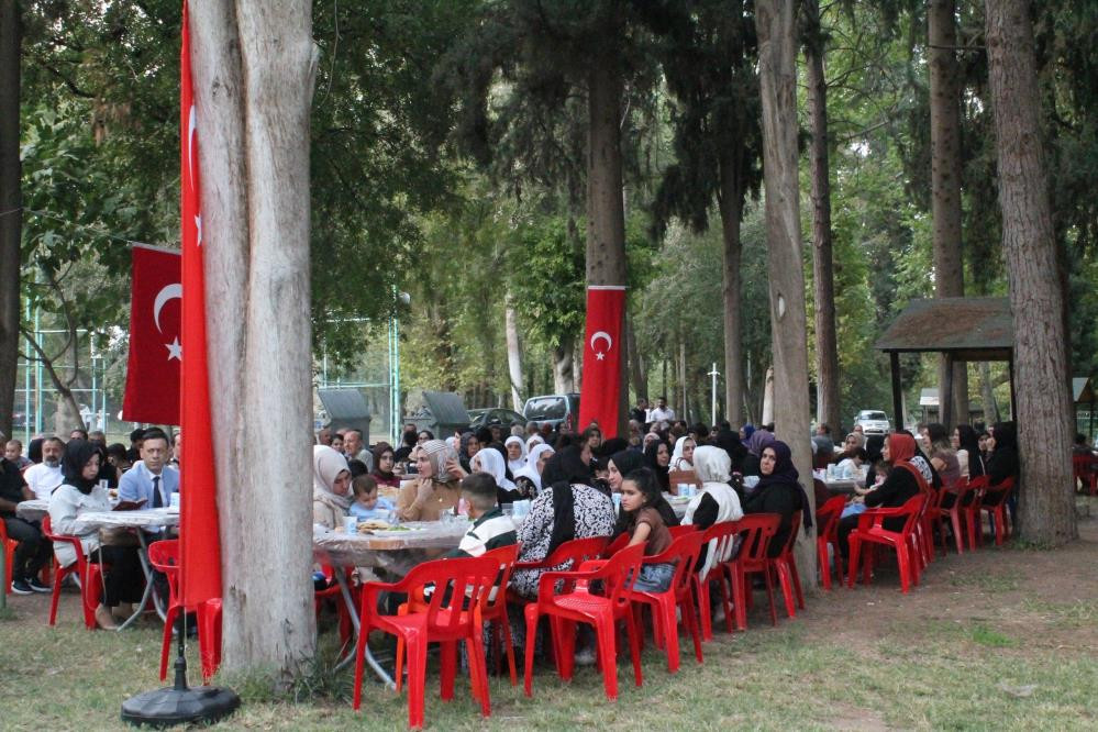 Mardin'de 5 yıl önce teröristlerin şehit ettiği 12 kişi anıldı