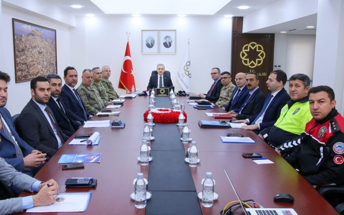 Mardin'de Yılbaşı Tedbirlerinde 6 Bin Polis ve Asker ile 917 Araç Görev Yapacak