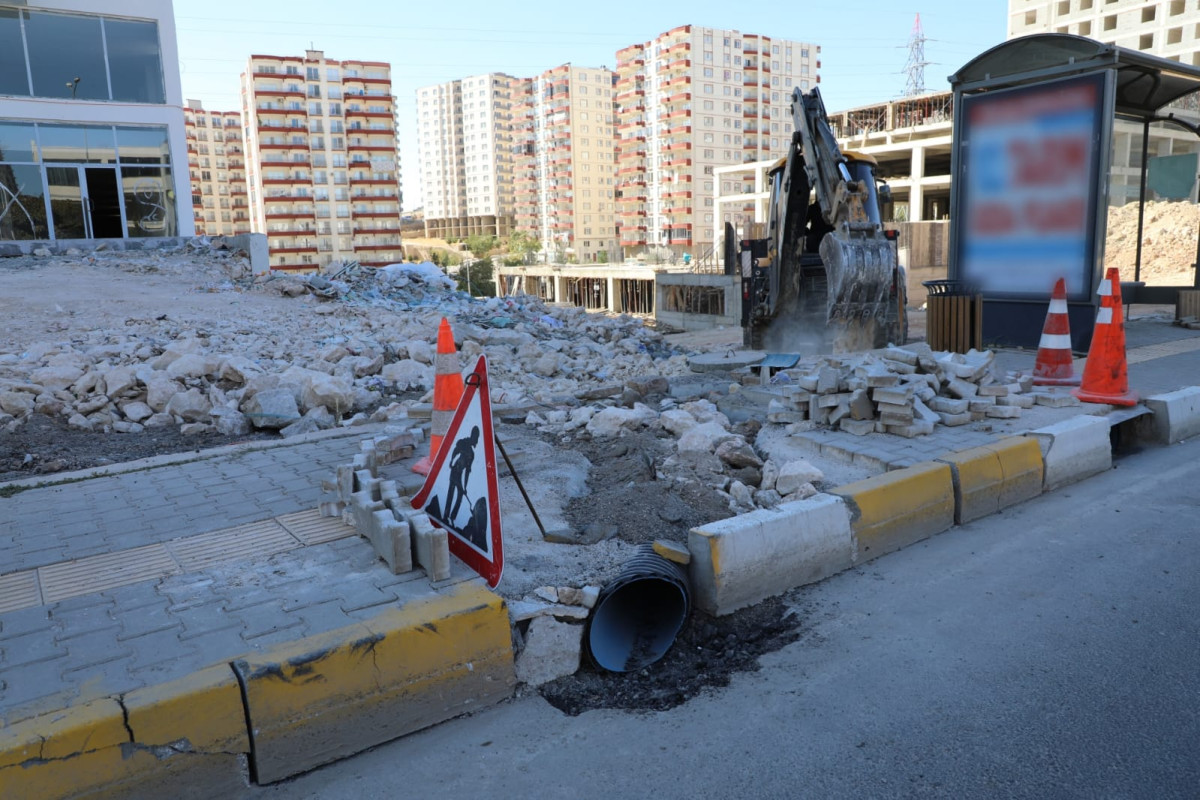 Vali Ozan Caddesi’nde Yağmursuyu Hattı Döşendi